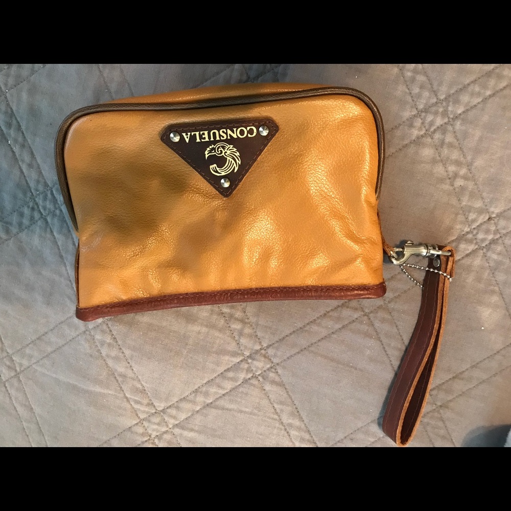 Consuela wristlet
